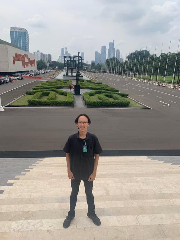 Generasi Muda; Berani Mengambil Keputusan Besar